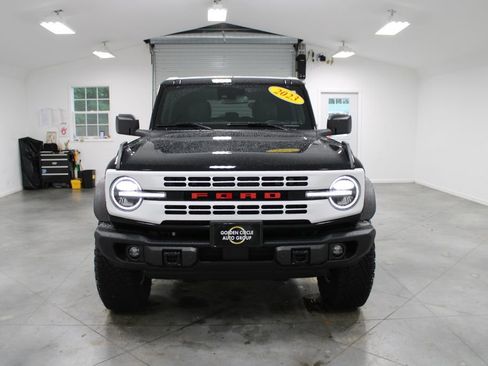 Used 2023 Ford Bronco Heritage Edition AWD/4WD image 3