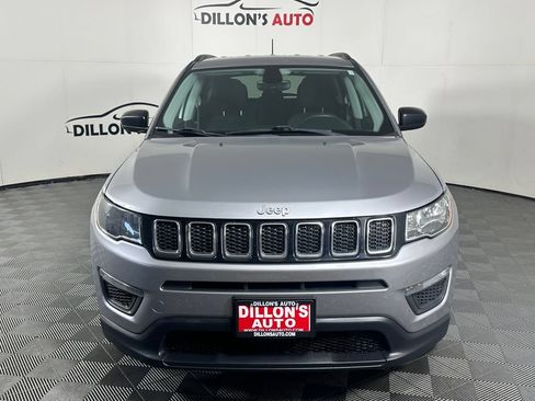 Used 2018 Jeep Compass Sport FWD image 10