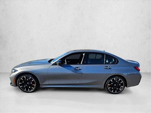 New 2026 BMW 330i Sedan w/ M Sport Package image 5
