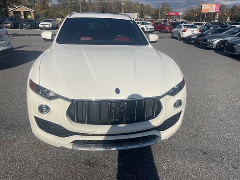 Used 2017 Maserati Levante S image 6