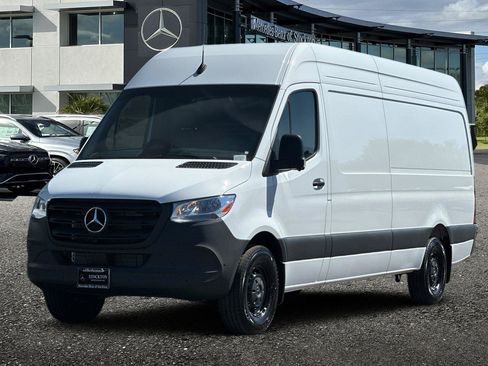 New 2026 Mercedes-Benz Sprinter 2500 image 8