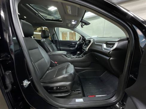 Used 2019 GMC Acadia SLT w/ Black Edition AWD/4WD image 29