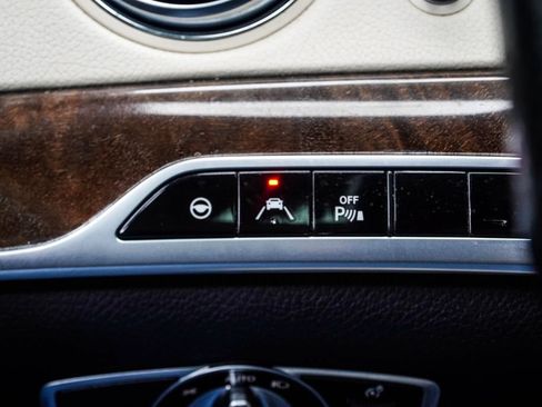 Used 2019 Mercedes-Benz S 63 AMG S 4MATIC Sedan image 35