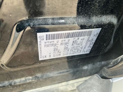 Used 2025 Nissan Rogue SV image 24