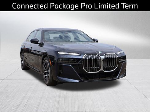 New 2026 BMW 760i xDrive w/ Executive Package AWD/4WD image 5