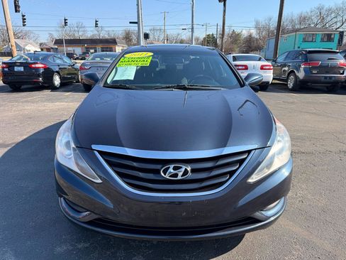 Used 2011 Hyundai Sonata GLS image 3