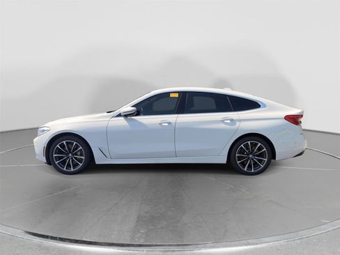 Used 2018 BMW 640i Gran Turismo xDrive AWD/4WD image 2