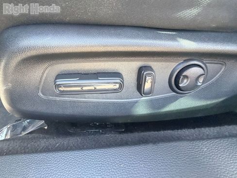 Used 2023 Honda Accord EX image 16