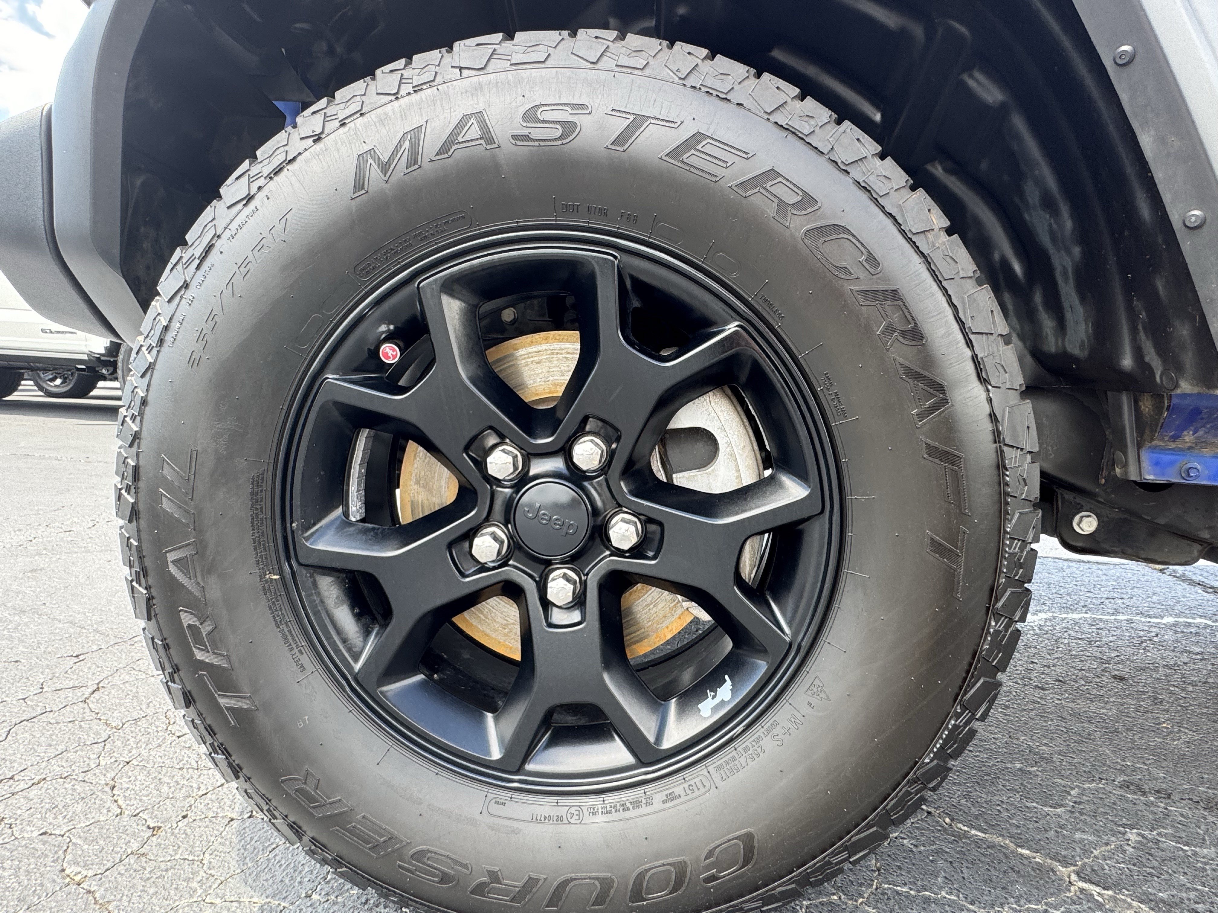 Used 2020 Jeep Wrangler Sport AWD/4WD image 13