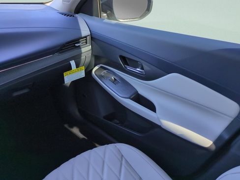 Certified 2026 Nissan Sentra SL w/ Floor Mat Package FWD image 15