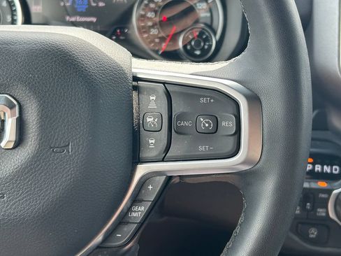 Used 2025 RAM 1500 Big Horn AWD/4WD image 38