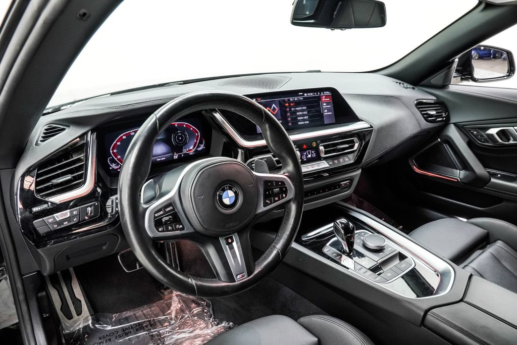 Used 2025 BMW Z4 sDrive30i RWD image 4