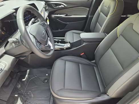 New 2026 Chevrolet Trax ACTIV w/ Driver Confidence Package FWD image 9