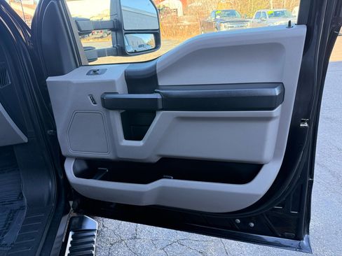 Used 2019 Ford F350 XL w/ XL Value Package image 22