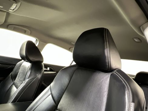 Used 2023 Nissan Maxima SV w/ Floor Mat Group image 22