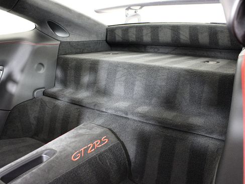 Used 2018 Porsche 911 GT2 RS RWD image 41