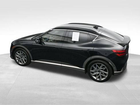 Used 2025 Genesis GV60 Advanced AWD/4WD image 29
