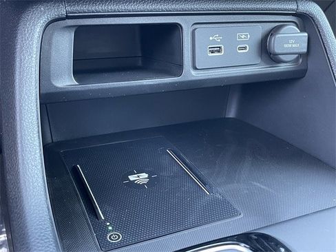 New 2025 Honda Pilot Touring image 20