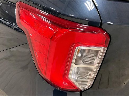 Certified 2024 Ford Explorer XLT w/ Equipment Group 202A AWD/4WD image 28