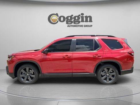 New 2026 Honda Pilot Sport image 3