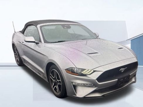 Used 2023 Ford Mustang Premium image 12