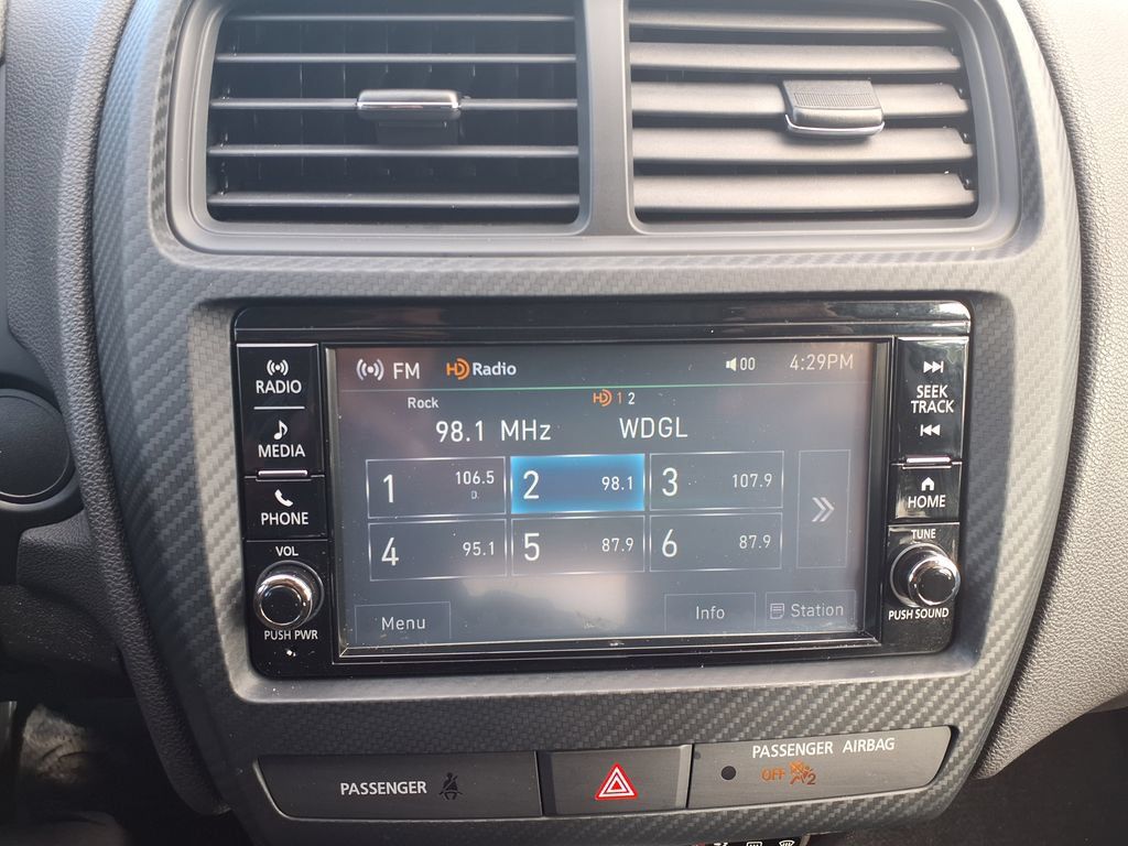 Used 2024 Mitsubishi Outlander Sport ES AWD/4WD image 26