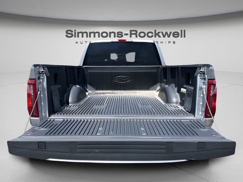 Used 2024 Ford F150 XLT w/ Tow/Haul Package AWD/4WD image 8