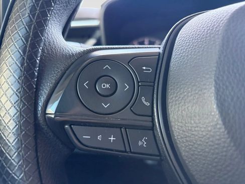Used 2024 Toyota Corolla LE FWD image 28