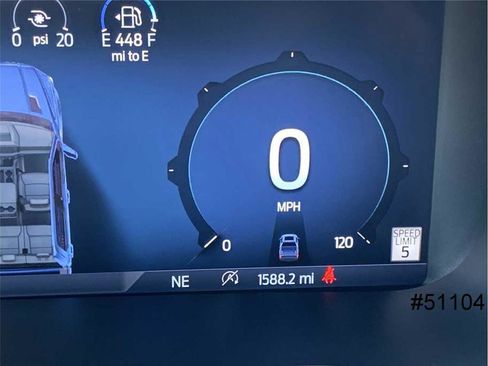 Used 2025 Ford F150 Platinum w/ FX4 Off-Road Package image 29