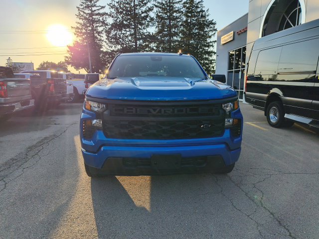 Used 2024 Chevrolet Silverado 1500 Custom w/ LPO, Dark Essentials Package AWD/4WD image 2