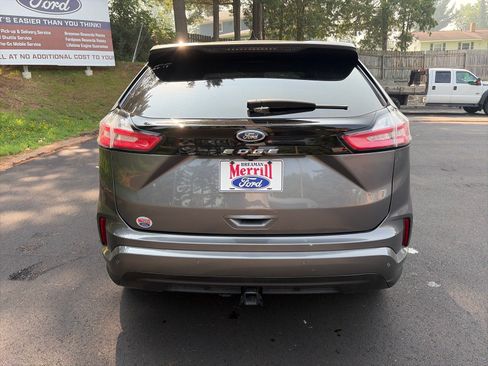 Used 2024 Ford Edge ST-Line w/ Class II Trailer Tow Package AWD/4WD image 5