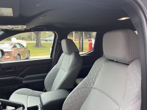 Used 2025 Toyota Tacoma SR5 image 37