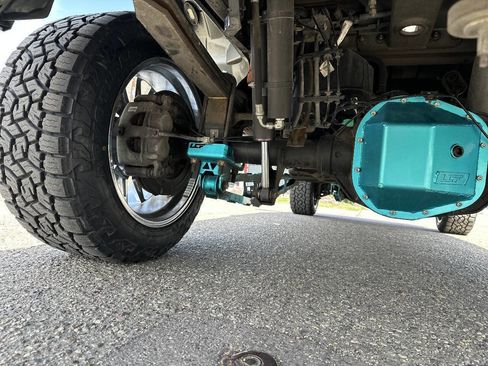 Used 2019 Ford F250 Platinum w/ Platinum Ultimate Package AWD/4WD image 18