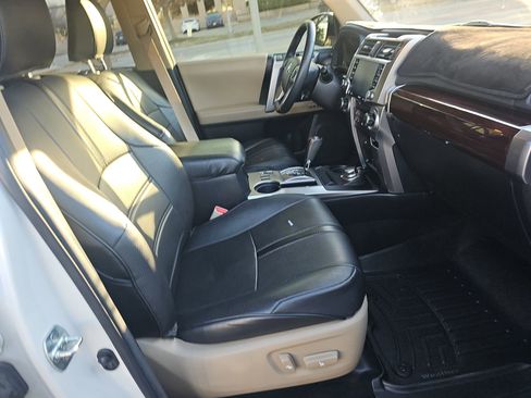 Used 2022 Toyota 4Runner Limited image 14