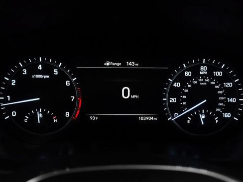 Used 2018 Genesis G80 3.3T Sport RWD image 21