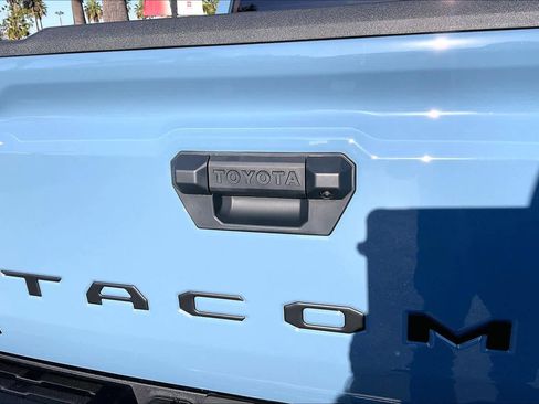 New 2026 Toyota Tacoma TRD Off-Road image 15