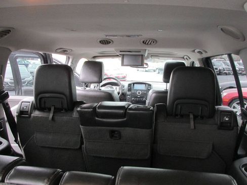 Used 2012 Nissan Pathfinder Silver w/ DVD Entertainment Pkg AWD/4WD image 17