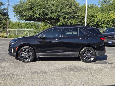 Used 2023 Chevrolet Equinox RS w/ RS Leather Package FWD image 5