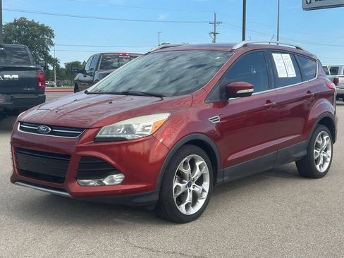 Used 2015 Ford Escape Titanium w/ Equipment Group 301A FWD image 3