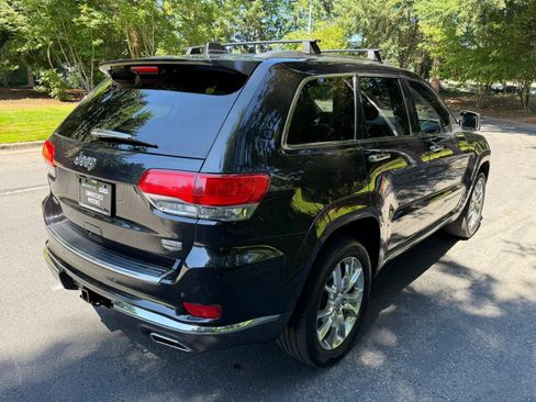 Used 2014 Jeep Grand Cherokee Summit AWD/4WD image 10