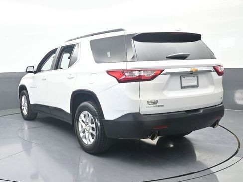 Used 2019 Chevrolet Traverse LT FWD image 4
