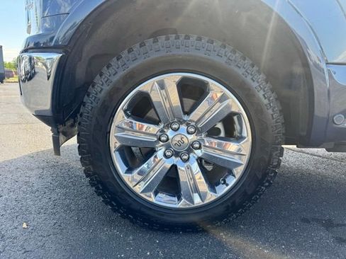 Used 2018 Ford F150 King Ranch w/ Equipment Group 601A Luxury AWD/4WD image 24