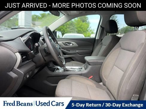 Used 2020 Chevrolet Traverse LS AWD/4WD image 12