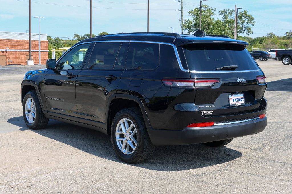 Used 2023 Jeep Grand Cherokee L Laredo AWD/4WD image 5