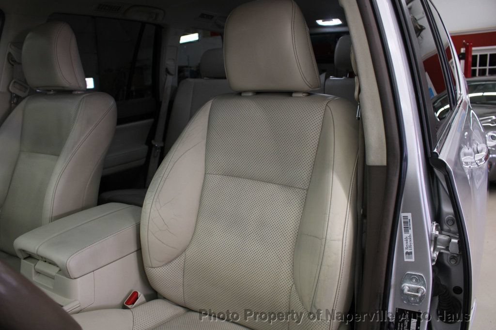 Used 2015 Lexus GX 460 Luxury w/ Preferred Accessory Package AWD/4WD image 13