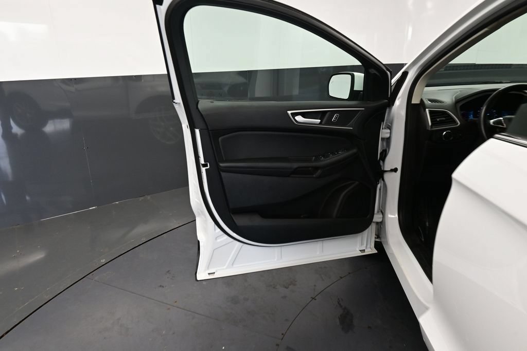 Used 2024 Ford Edge SEL AWD/4WD image 26