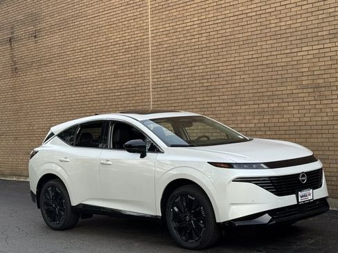 New 2026 Nissan Murano Platinum w/ Cargo Package AWD/4WD image 2