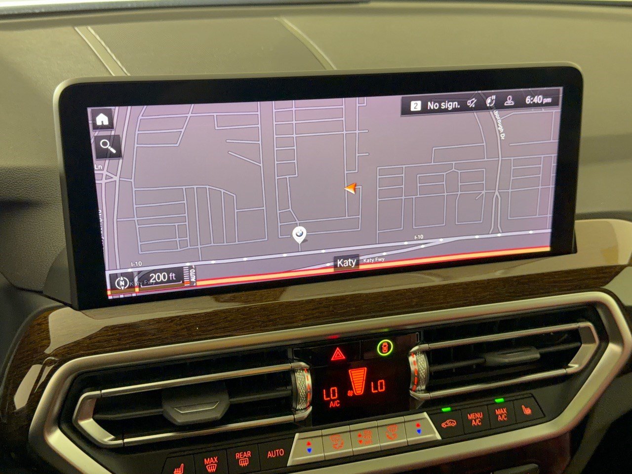 Used 2025 BMW X4 xDrive30i AWD/4WD image 23
