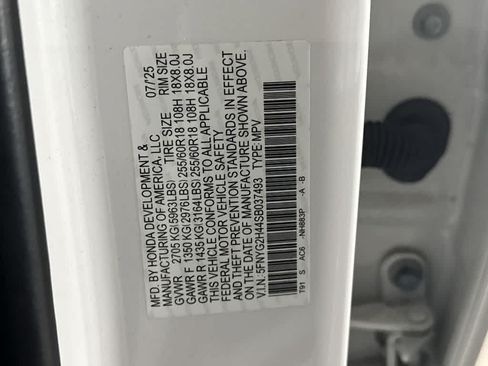 Used 2025 Honda Pilot EX-L image 28