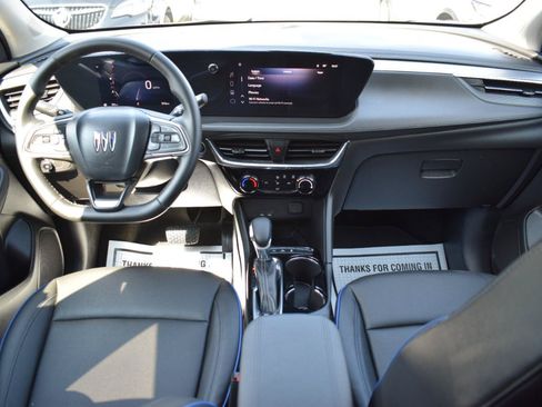 Used 2025 Buick Encore GX Sport Touring w/ Black Roof Package AWD/4WD image 17